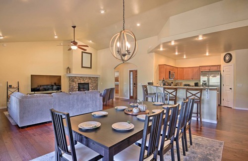 Swiss Manor House | 'Mount Elden Retreat:' 4 Mi to Downtown Flagstaff