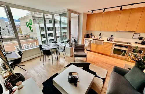 Mount Pleasant Condo | Mount Pleasant Boutique Home at "The District"