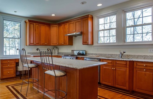 Keene House | Mount Pleasant Manor with pool