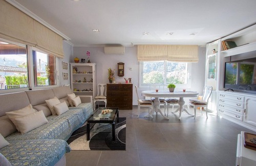 Torrelles de Llobregat Villa | Mountain escape w/amazing views just 25km to BCN!