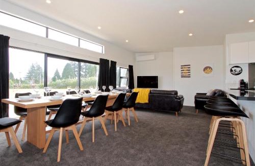 Ohakune House | Mountain Adventure Spa Escape - Ohakune Home