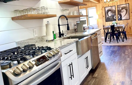 Alpine Village House | Mountain Cabin w Views/Fire Pit/Front Porch/Private/22 mi Ski Wolf Creek!