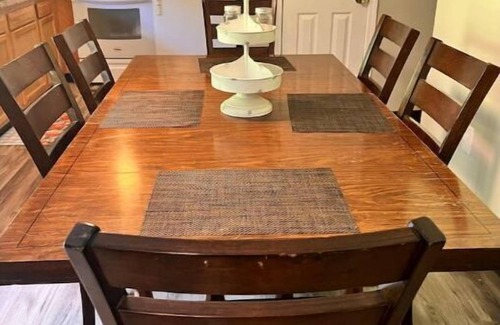 Chapmanville Apartment | Mountain Heaven, beautiful mountains. Bearwallow trail is Chapmanville connector