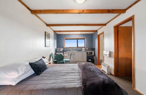 National Park Village Hotel | Mountain Heights Lodge
