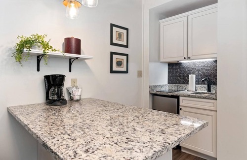 Wintergreen Condo | Mountain Inn Lodge 60 with Wintergreen Advantage