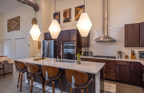 Fairview House | Mountain Modern Hideaway perfectly located 20 minutes from Asheville