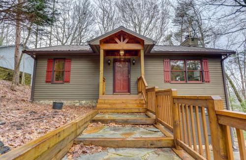 Walnut Mountain House | Mountain Oak Manor