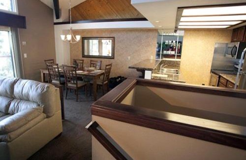 Incline Village Apartment | Mountain Resort Suites with Stunning Views of Lake Tahoe