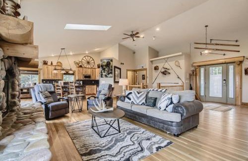 Black Hawk House | Mountain Retreat Sauna Deck Views Sleeps 10