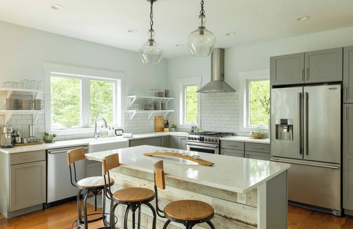 Town of Marbletown House | Mountain Rock: Privacy, BBQ, Firepit, Game Room