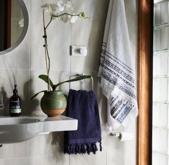 Kurrajong Heights Apartment | Mountain Sojourn - Tranquil Kurrajong Getaway
