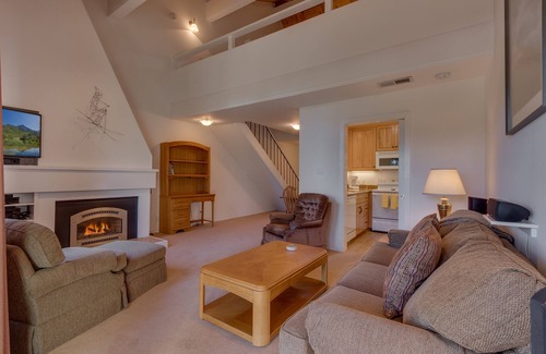Carnelian Woods House | Mountain Song: 1 BR, 1.5 BA Townhouse in Carnelian Bay, Sleeps 4