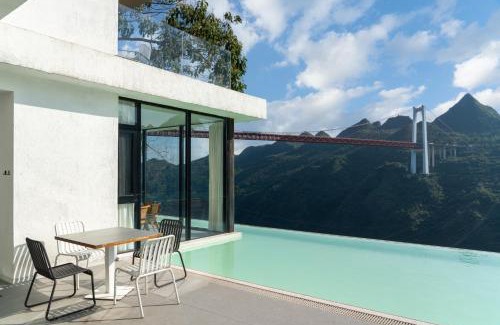 Guanling Buyei and Miao Autonomous County Hotel | Mountain View Boutique Hotel