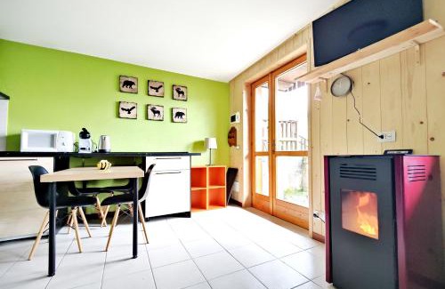 Lizzola Apartment | Mountain View - Il Sole tutto l'Anno