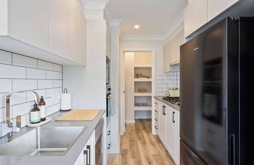 Kembla Grange House | Mountain View Kembla Grange/Stream Hill - Amazing views of Illawarra Escapement