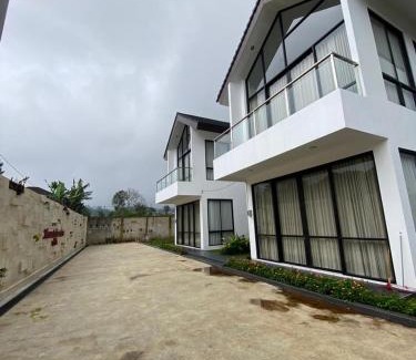 Purbalingga Villa | Mountain View Villa