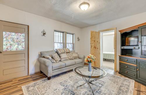 Aguilar House | Mountain Views Peaceful Aguilar Getaway!