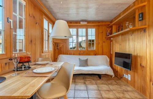 Axalp Apartment | Mountainview Fireplace & Garden Bbq