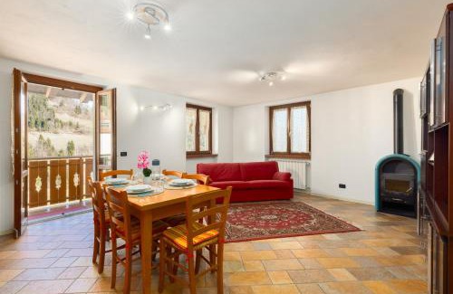 Vilminore di Scalve Apartment | MountainView Home - 5min from Ski Area & Trails