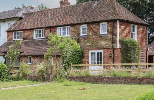 Wavehorne House | Mountfield Farm Cottage