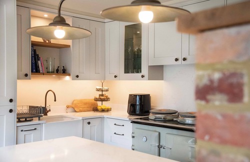 Mayfield House | Mousehall Oast
