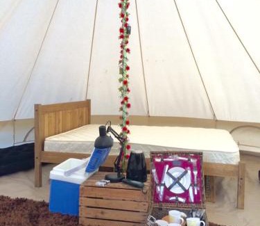 Hanmer Other | Mousley House Farm Campsite and Glamping