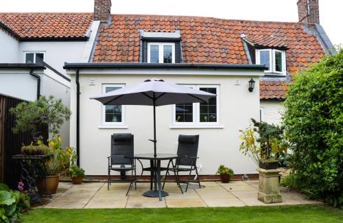 Clenchwarton House | Mrs Dale's Cottage