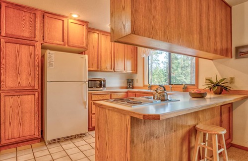 Deer Park House | Mt Rainier Lane 1