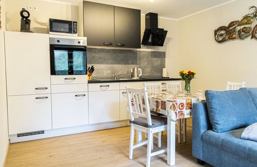Ellenz Apartment | Mühlentaler vacation apartment, the Sleeping Beauty of the Moselle (Beilstein) Whng 2