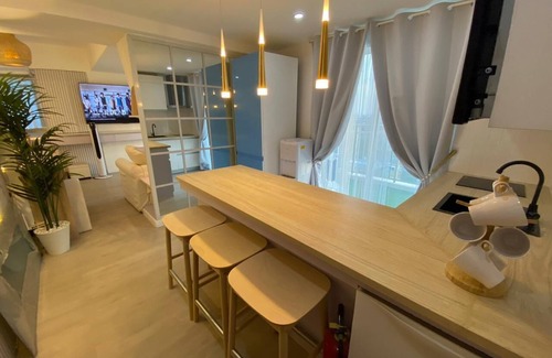 San Fernando Apartment | Muji Inspired Beachview @Azure North,1Br-6pax