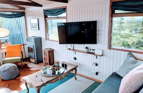 Borgarnes Cabin | Múlakot 3 - Cosy cabin with a sauna and panoramic view from the living room