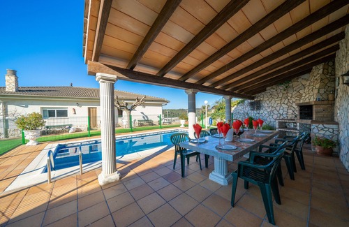 Mas Altaba Villa | Mulberry Lux House, Beautiful outdoor area with pool and barbecue