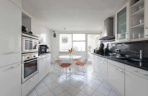 Untersendling Apartment | Munich Penthouse/3 BR/180 sqm/Stunning Views