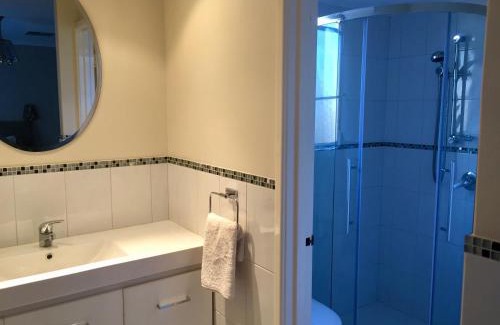 Leeming Bed & Breakfast | Murdoch Station Bed & Breakfast