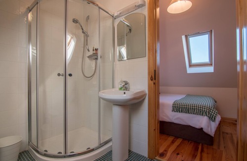 Annaghdown Cottage | Murrays Traditional Irish Stone Cottage, near lake