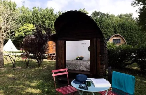 Bagneaux-sur-Loing Cabin | Musik und Musik 1 Zimmer 2 Personen ohne Sanitär