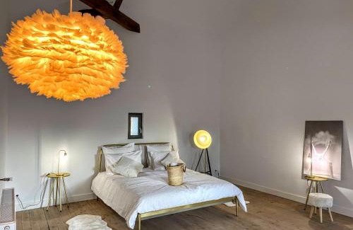 Anneyron House | MY BOUTIQUE GUESTHOUSE - Fabulous Suites 10 Min A7 -