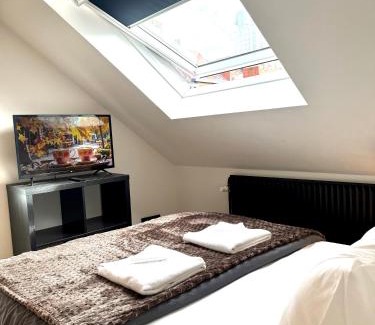Wijk van de Squares Bed & Breakfast | My Haus European Commision