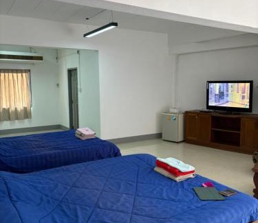 Arun Amarin Hotel | My Hotel Bangkok Noi