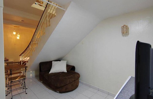 Bukit Baru House | 2400 m² House ∙ 4 bedrooms ∙ 8 guests