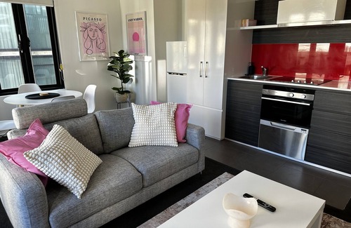 Adelaide Central Business District Apartment | My Zen on Flinders - chic, light filled, centrally located 1 bedroom apartment