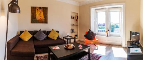 Paisley Apartment | Mycosyapartment 47