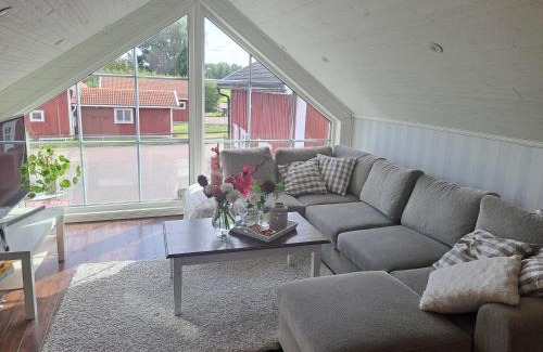 Borlange Cabin | Myntloftet Borlänge med inglasad bubbelbad