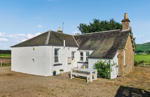 Murthill House | Myreside Cottage