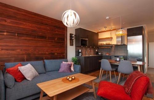 Bjornrike Apartment | Mysig lägenhet i Björnrike mitt i skidbacken med terrass och utsikt över Sonfjället