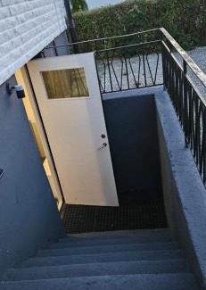 Bramhult Apartment | Mysigt och varmt boende hela boendet
