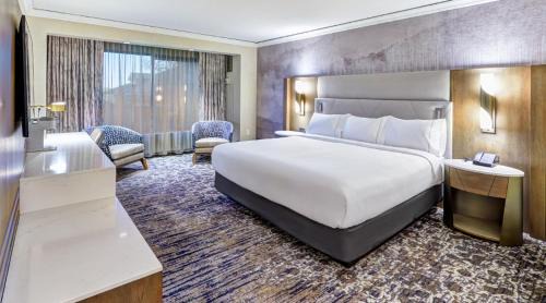 Prior Lake Hotel | Mystic Lake Casino Hotel