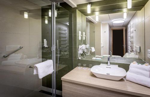 Monor Hotel | Nádas Tó Park Hotel