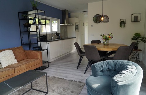 Kaatsheuvel House | n/a