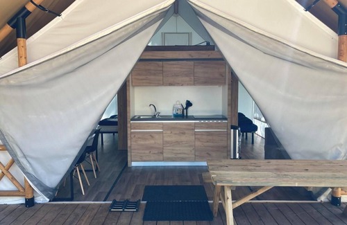 Kaatsheuvel Cabin | n/a